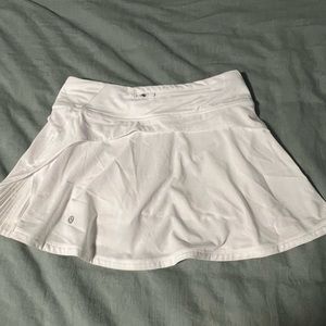LULULEMON skirt!!!
